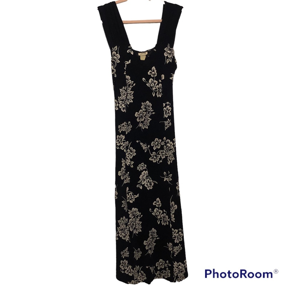 Vintage Y2k black & cream aloha knit hibiscus maxi dress